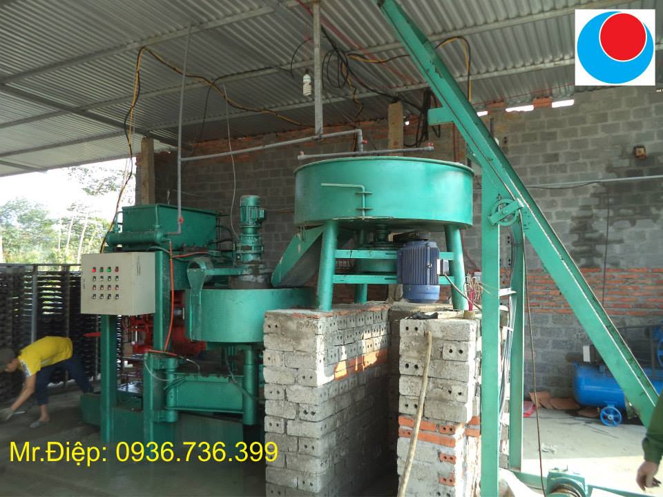 Máy sản xuất ngói xi măng màu tại Tân Kỳ - Nghệ AN